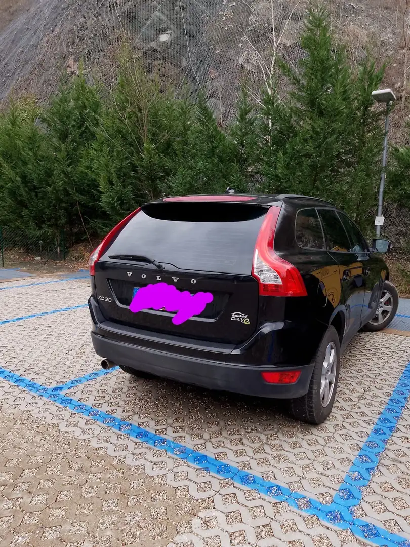 Volvo XC60 2.4 d4 (d3) Kinetic awd 163cv - 2