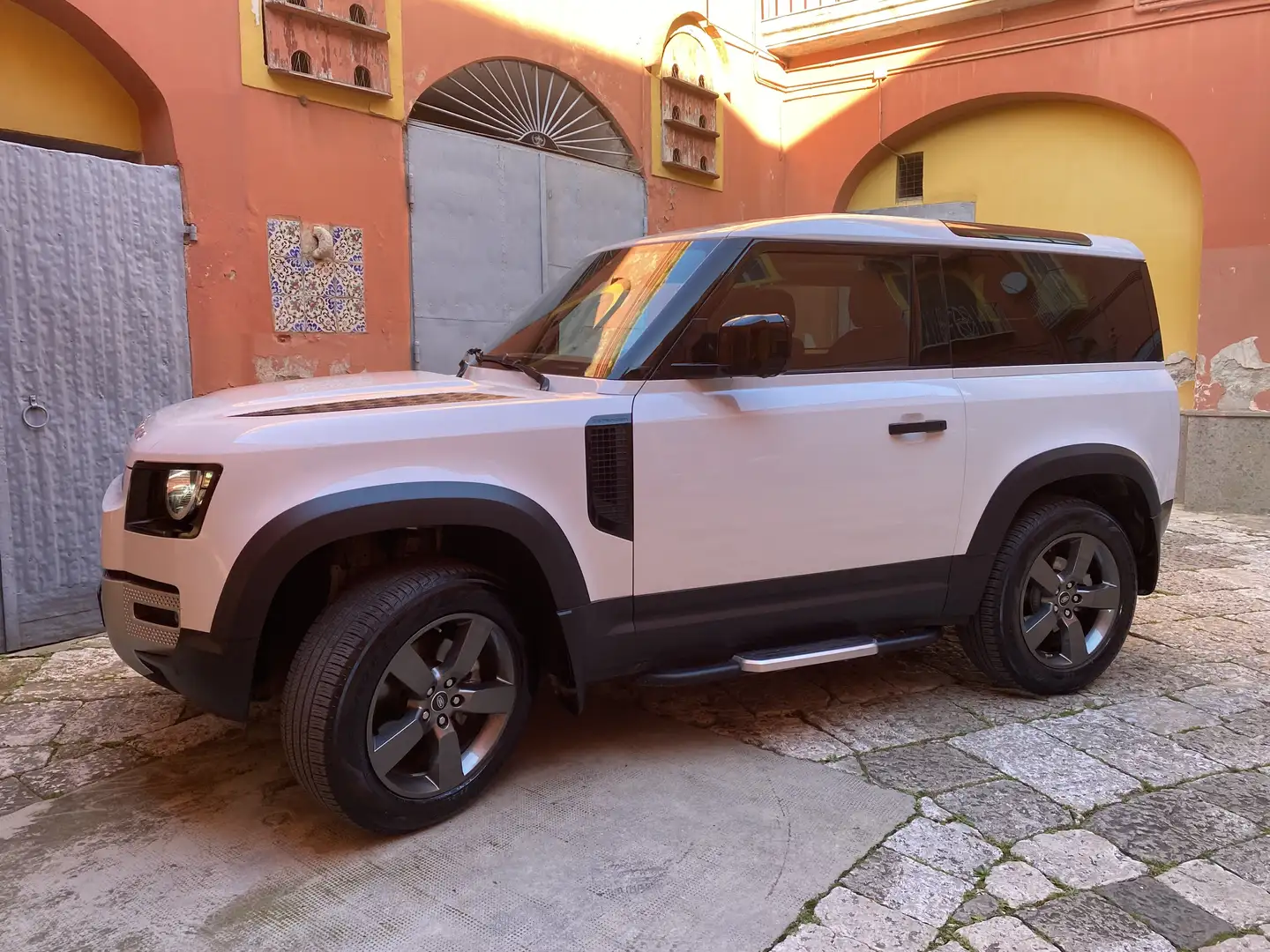 Land Rover Defender 90 2.0 si4 S awd 300cv auto AUTOCARRO 5 POSTI - 2