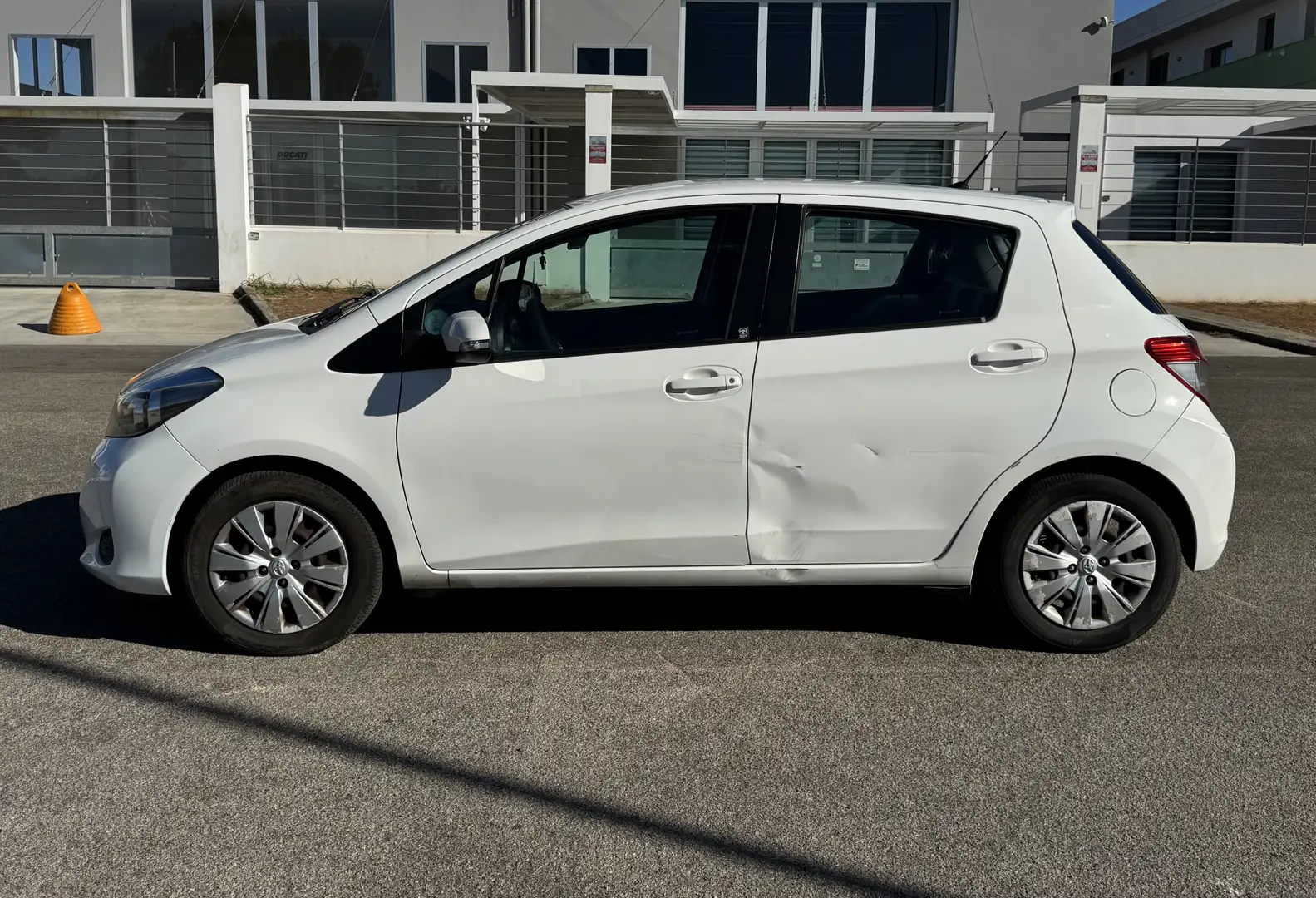 Toyota Yaris 5p 1.0 - 2