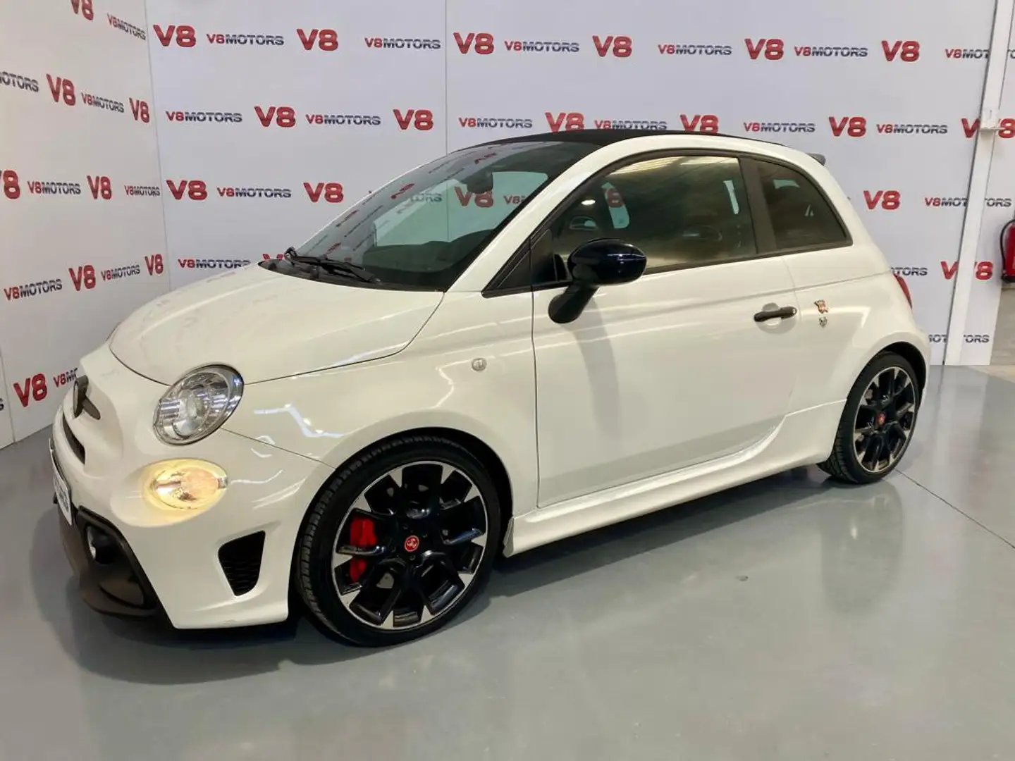 Abarth 595 1.4T JET COMPETIZIONE 132KW Beżowy - 1