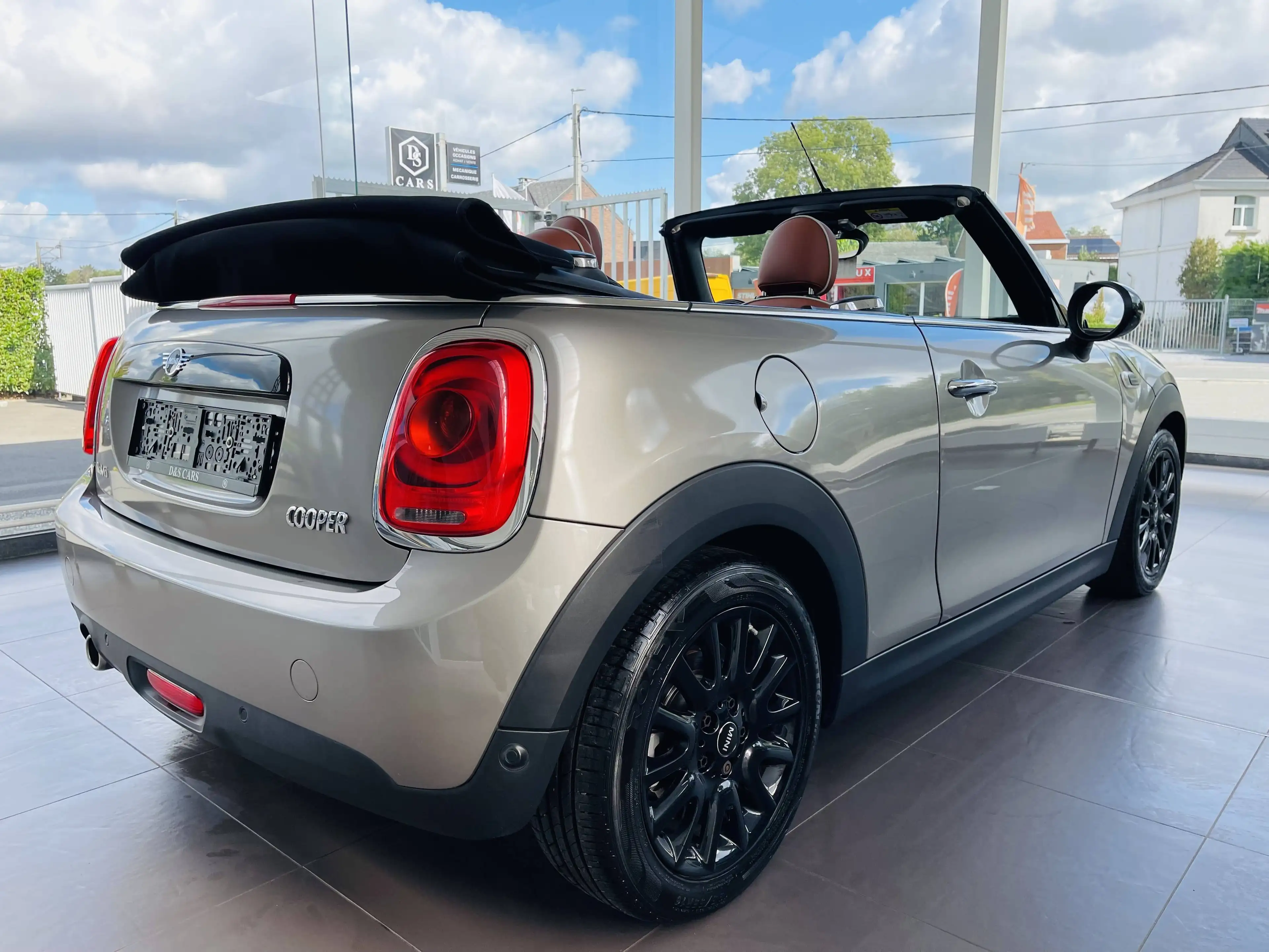 MINI Cooper Cabrio 1.5iA *** GARANTIE + LED + GPS PRO + CUIR *** — photo 5