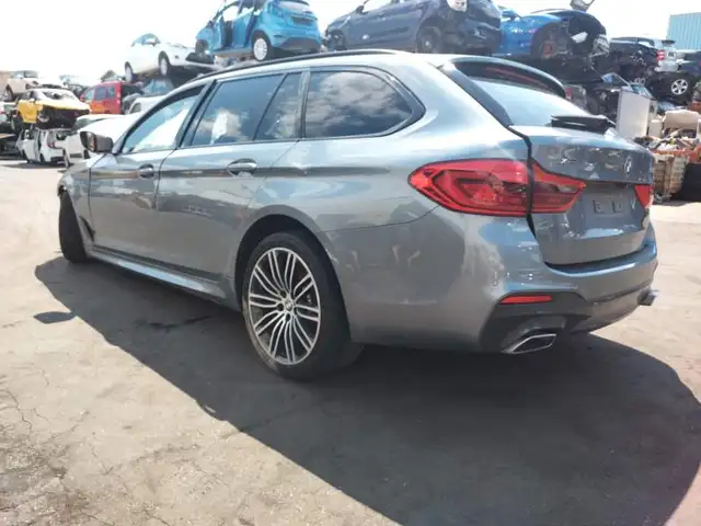 BMW 530 X-Drive M-SPORT TOURING