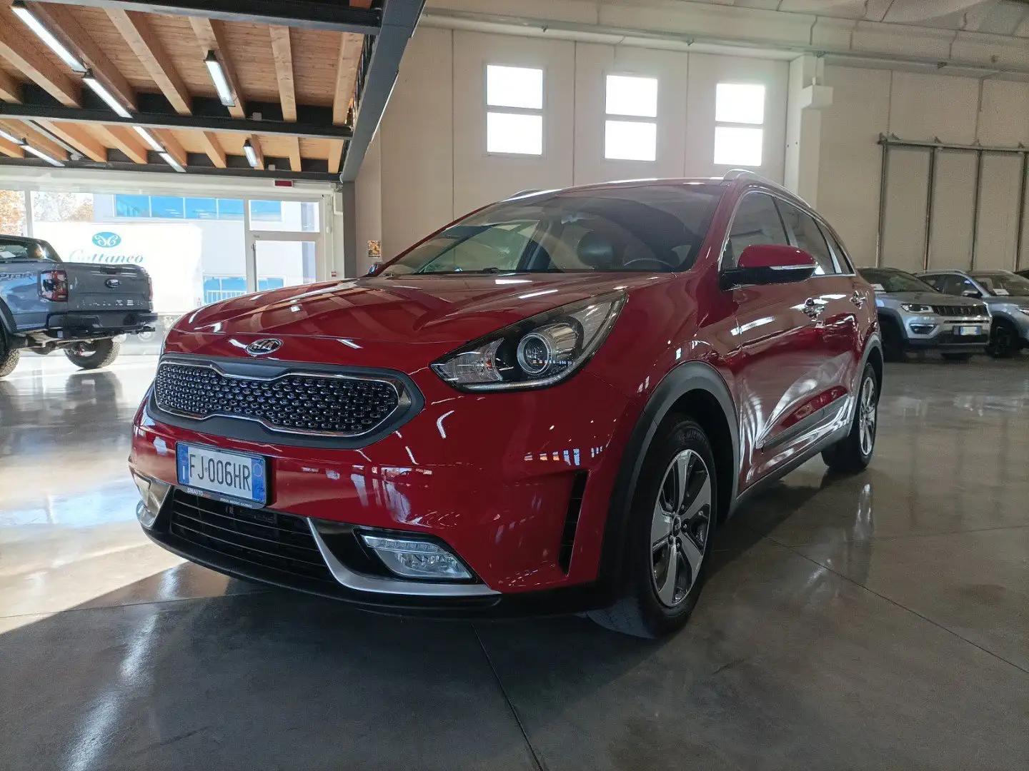 Kia Niro Niro 1.6 GDi DCT HEV Style Rosso - 1