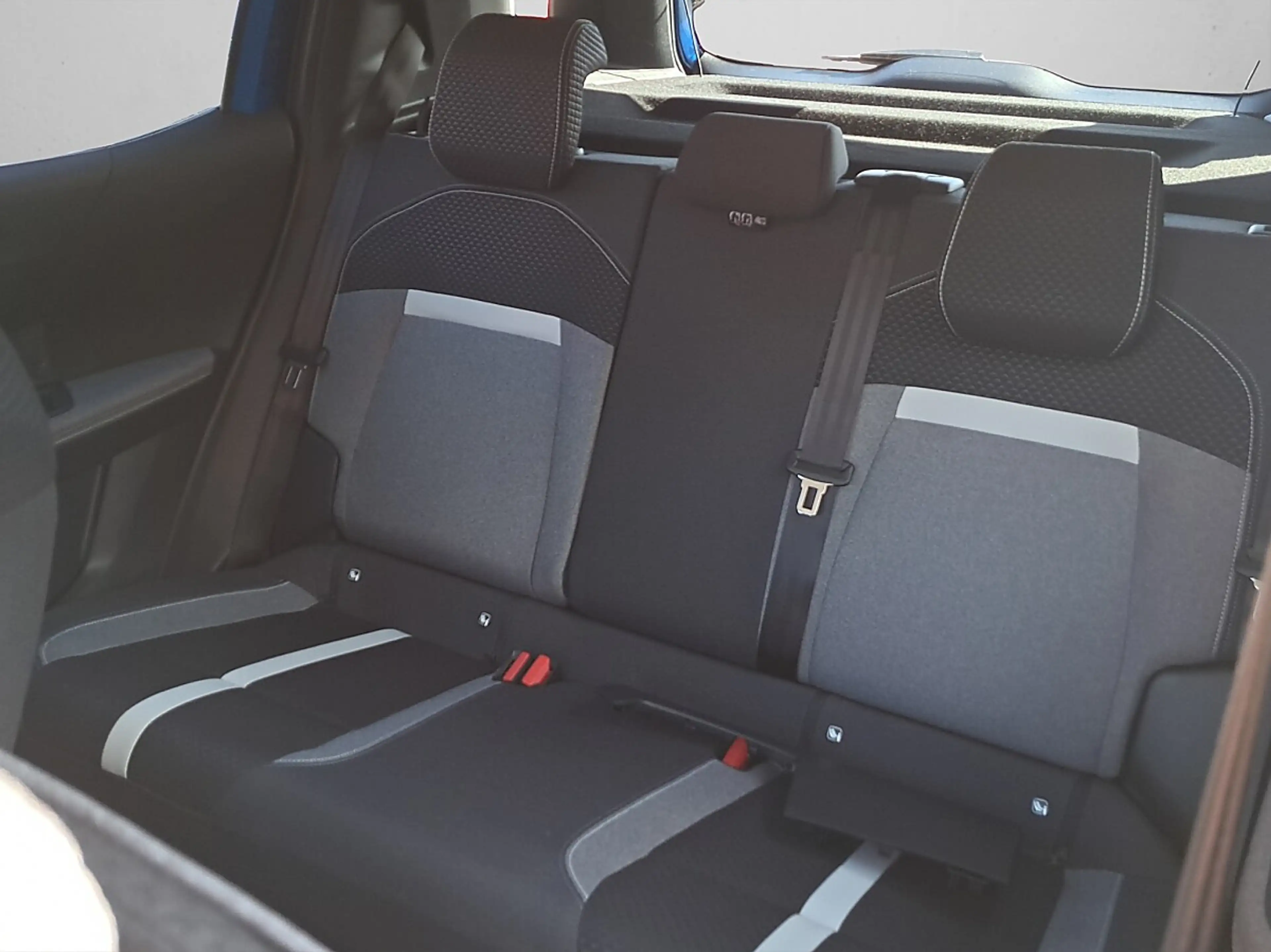Opel Frontera 1.2 Mild-Hybrid GS — photo 12