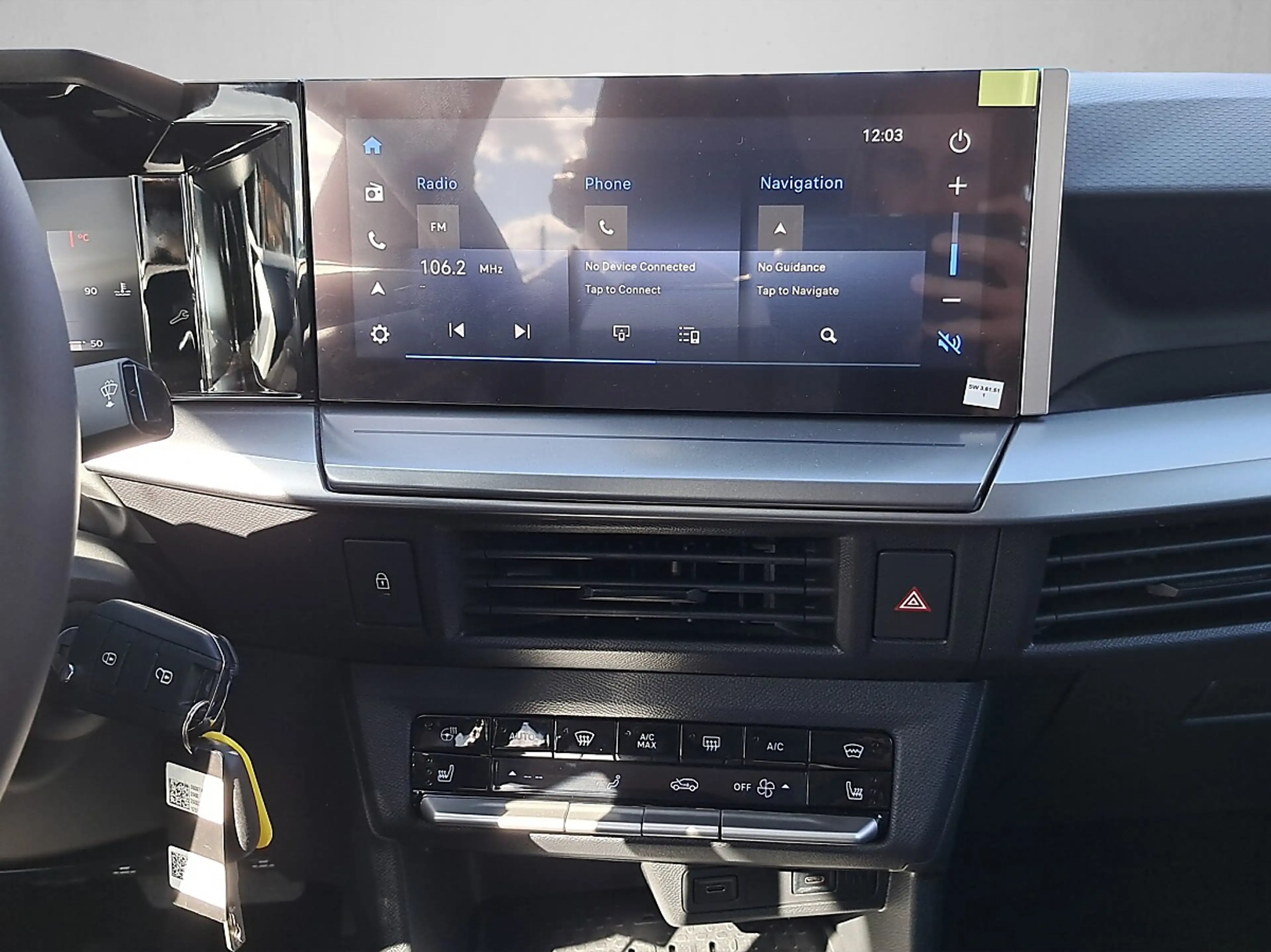 Opel Frontera 1.2 Mild-Hybrid GS — photo 15