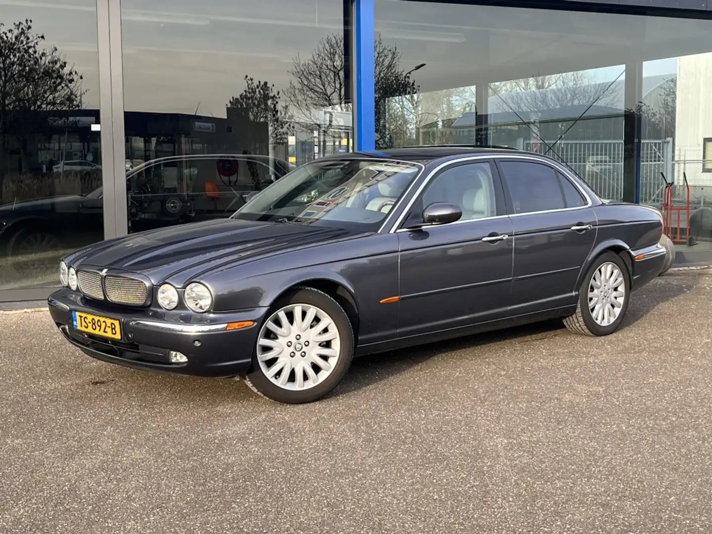 Jaguar XJ 3.0 V6 Sport Серый - 2
