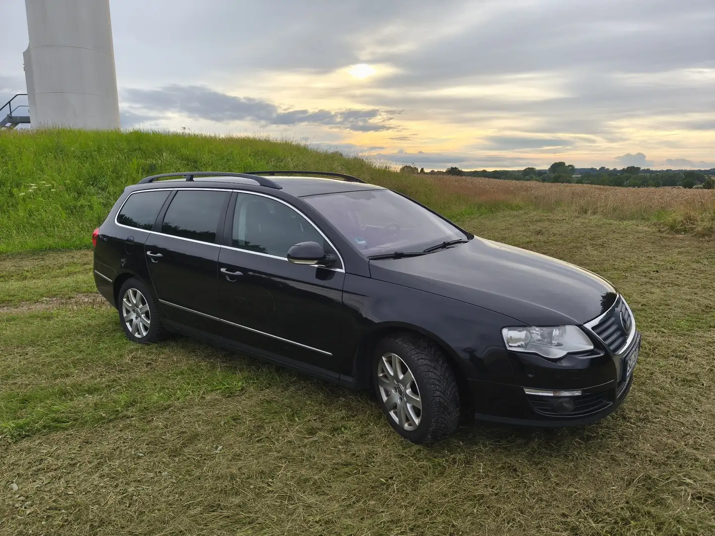 Volkswagen Passat Variant Comfortline Negro - 1