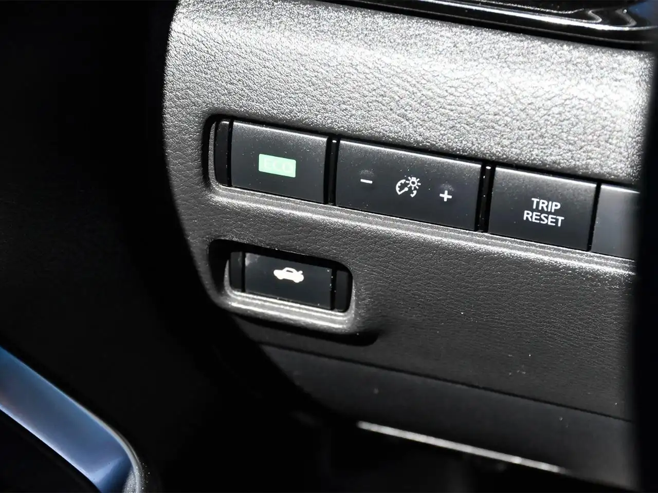 Nissan Sentra снимка Nissan Sentra