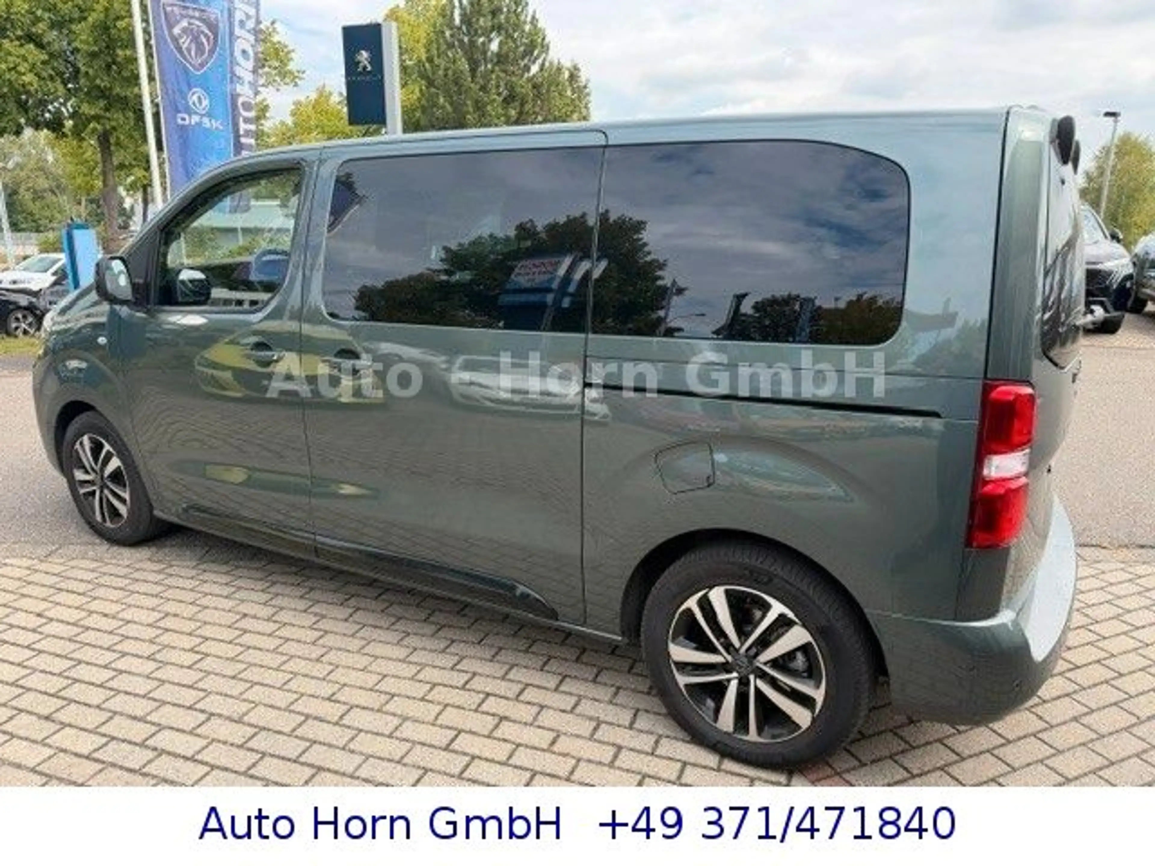 Peugeot Traveller Allure L2 BLueHDi 180 EAT8 — photo 13