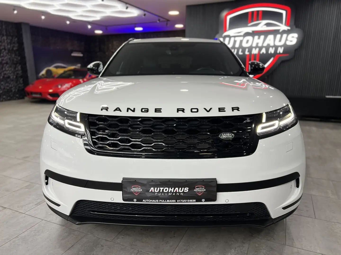 Land Rover Range Rover Velar +PANO+NAVI+CARPLAY+RÜCKFAHRK.+ Weiß - 2