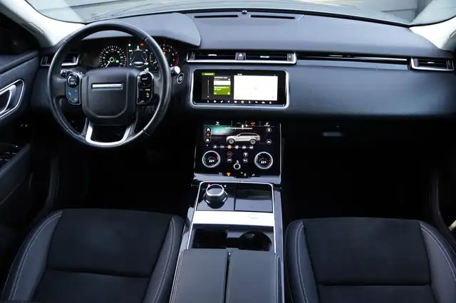 Land Rover Range Rover Velar view 7