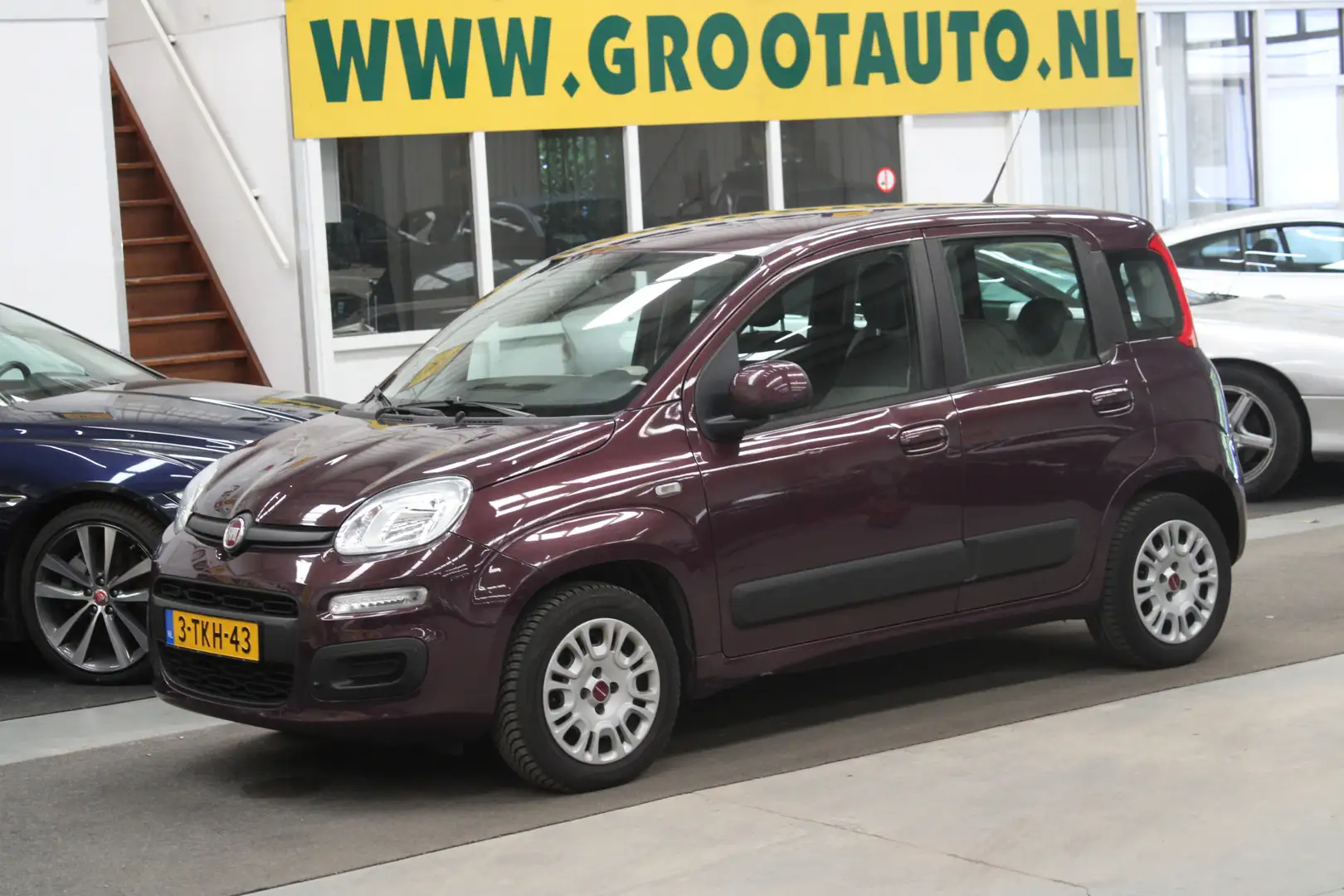 Fiat Panda 0.9 TwinAir Edizione Cool Automaat Airco, Stuurbek Burdeos - 1