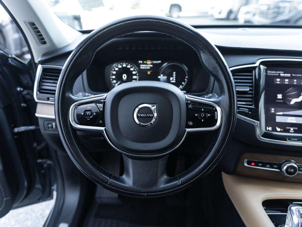 2016 Volvo XC90 T8 PHEV Inscription thumb 15