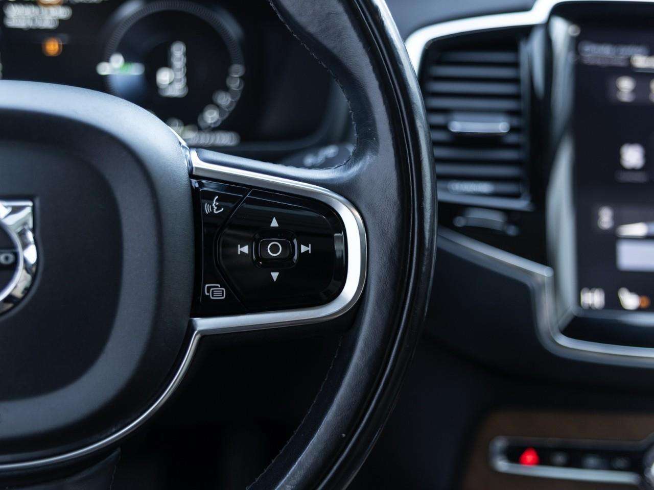 2016 Volvo XC90 T8 PHEV Inscription thumb 22