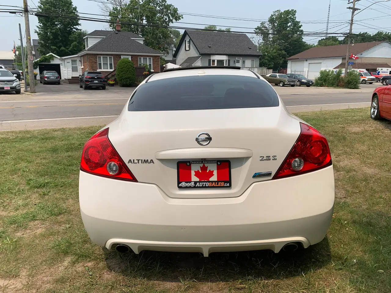 Nissan Altima fotografie Nissan Altima