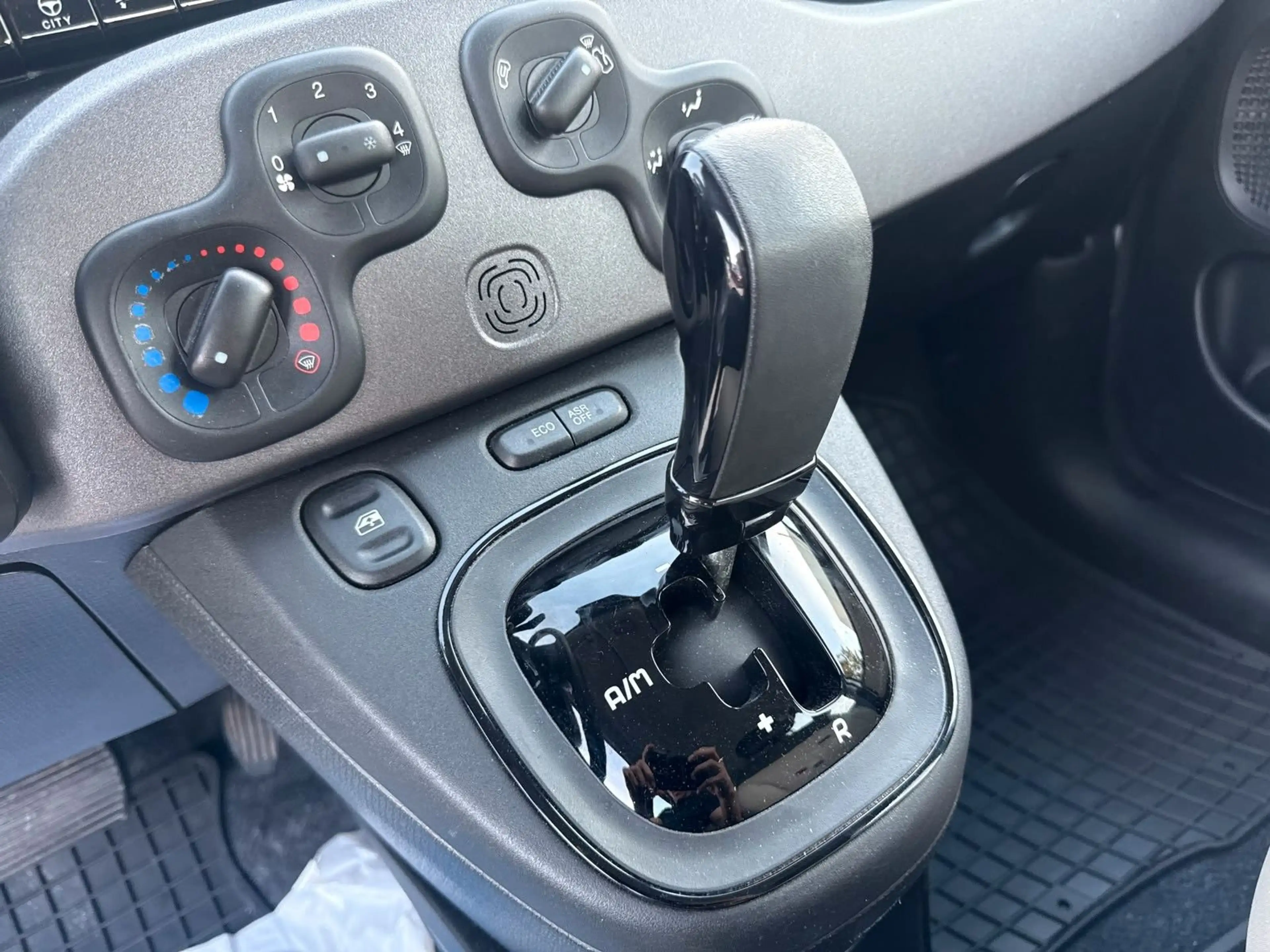 Fiat Panda Lounge, Automatik, 15 000 Km — photo 11