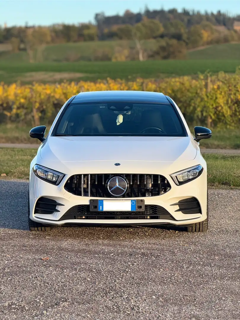 Mercedes-Benz A 220 Premium 4matic auto Bianco - 1