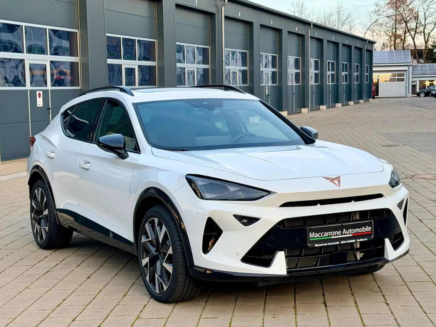 CUPRA Formentor VZ 2.0 TSI 245 kW 4Drive*Pano*ACC*LED Wit - 2