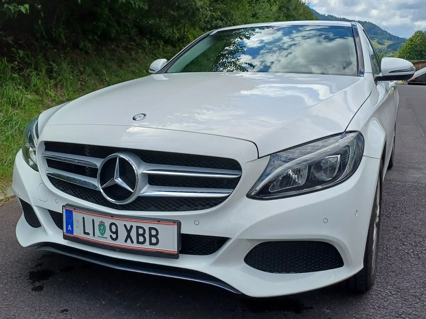 Mercedes-Benz C 180 C 180 BlueTEC Avantgarde Aut. Avantgarde Weiß - 1