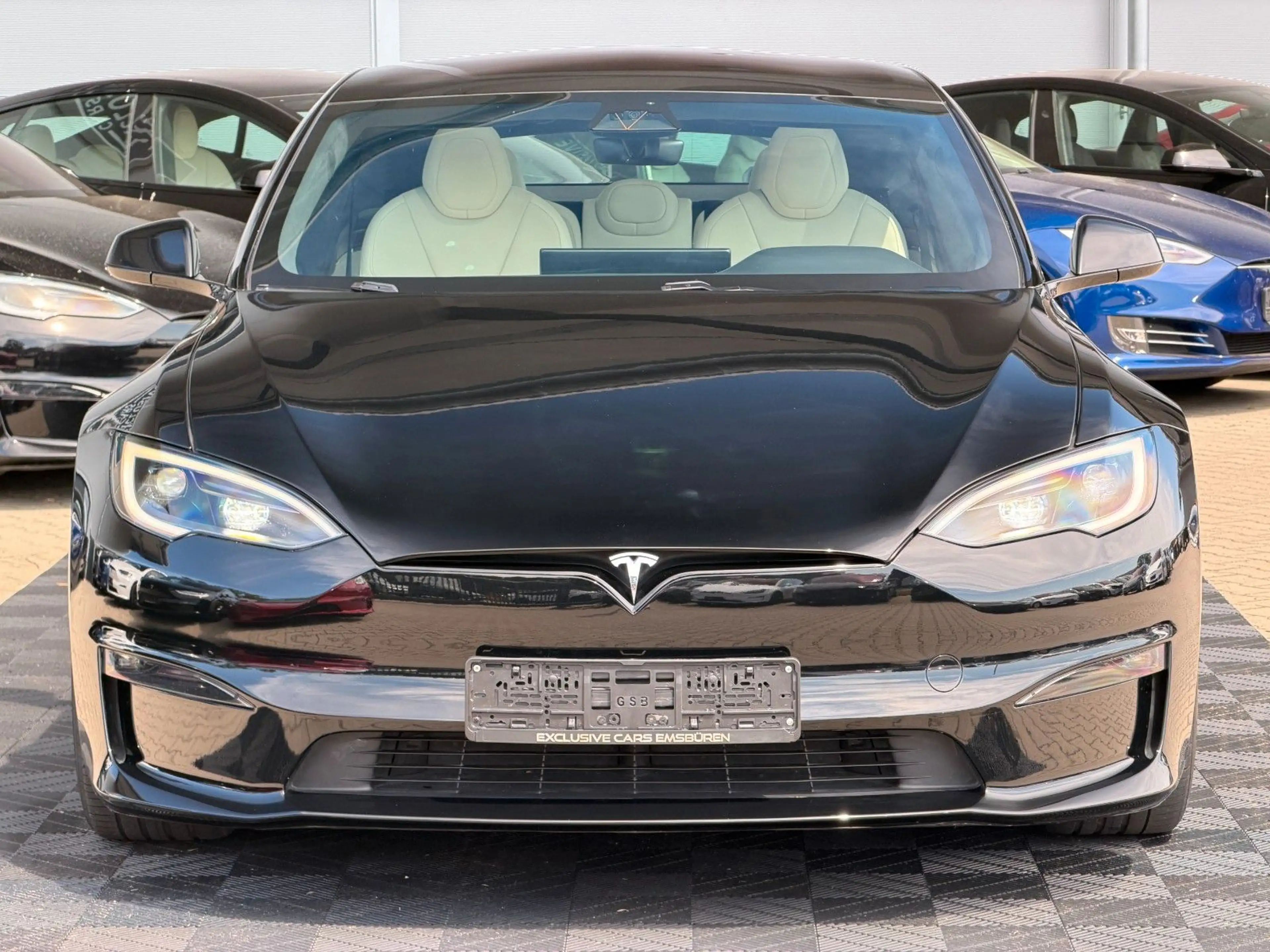 Tesla Model S MODEL S PALLADIUM | MATRIX | KI HARDWARE 4 — photo 4