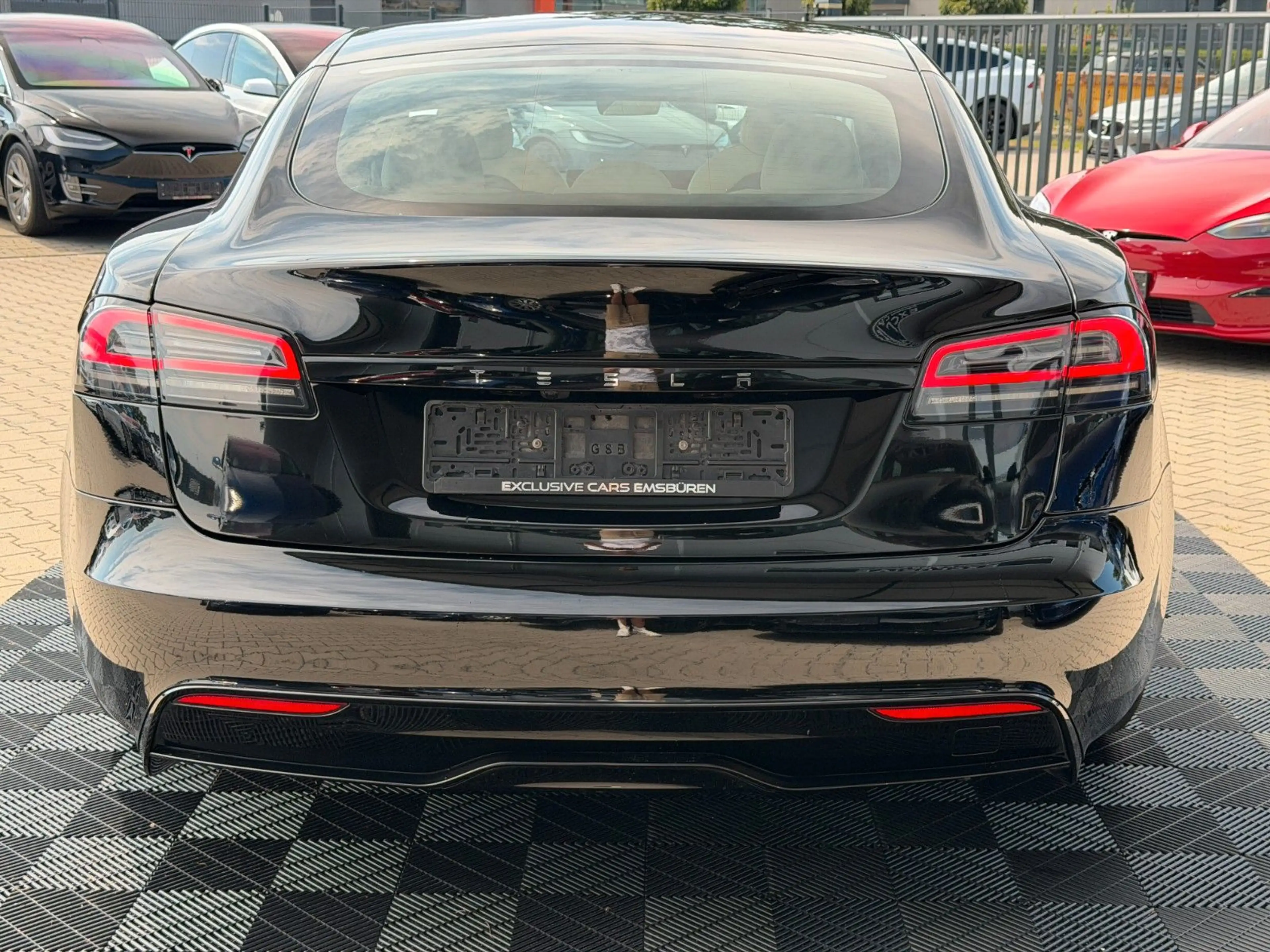 Tesla Model S MODEL S PALLADIUM | MATRIX | KI HARDWARE 4 — photo 9