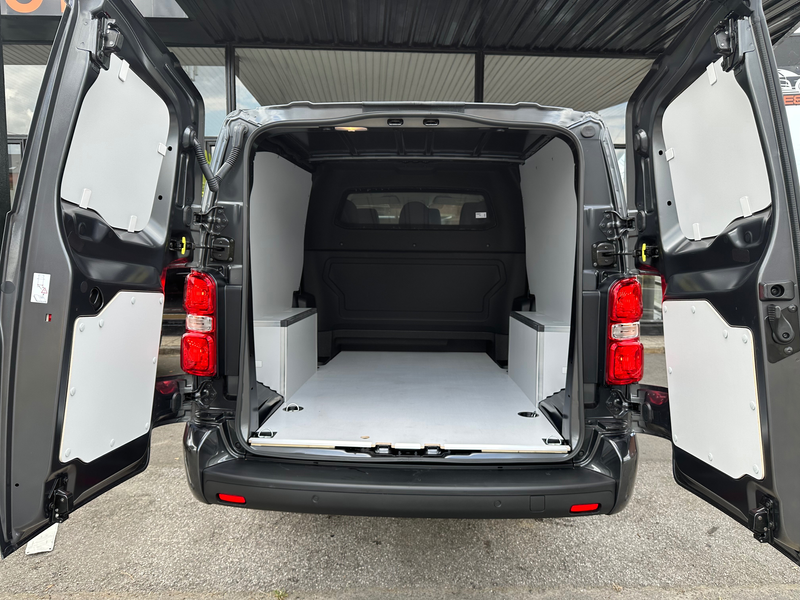 Citroen Jumpy 2.2hdi / 6pl / 2026 / 980km / automatique.. — photo 6