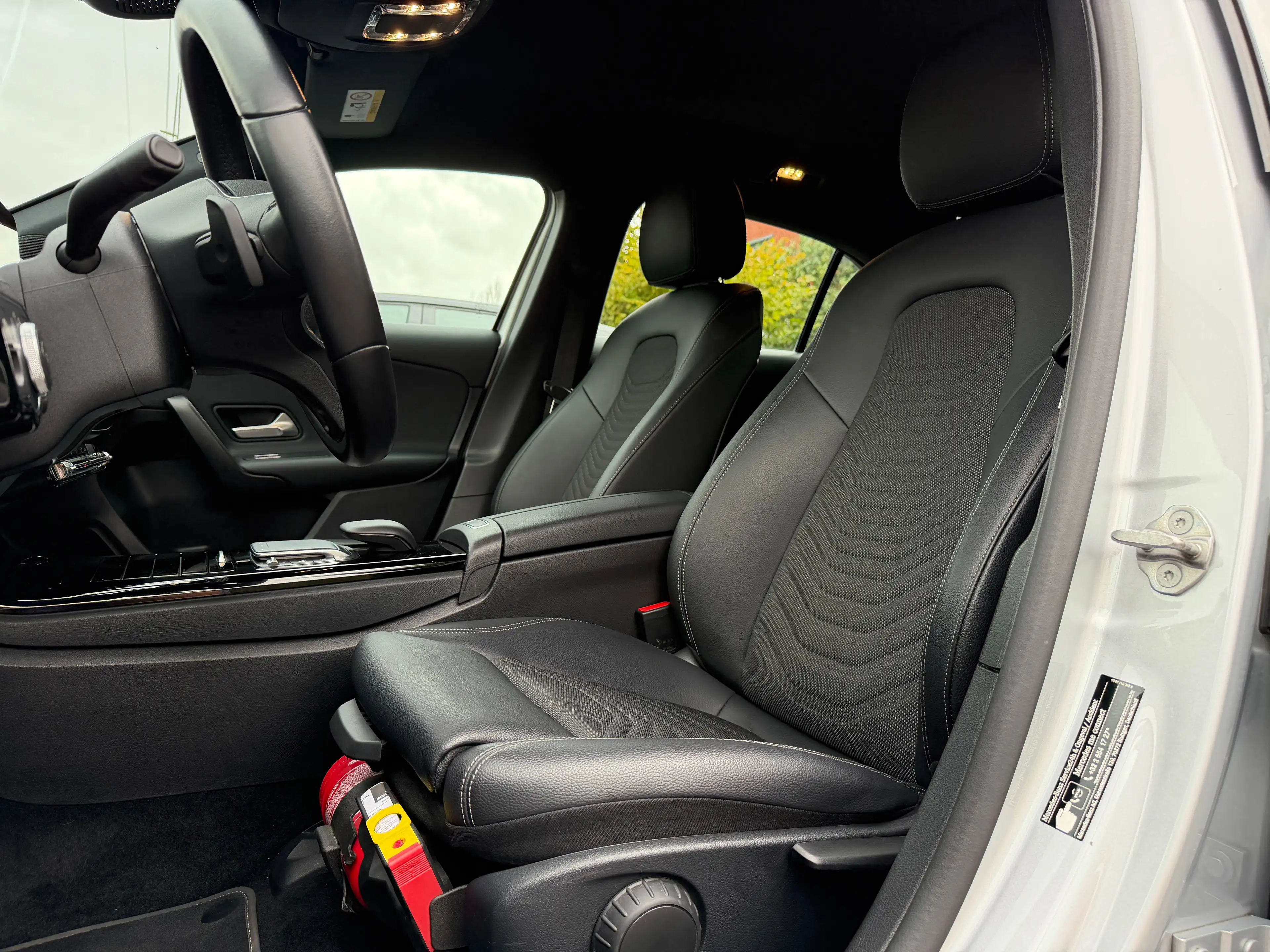Mercedes-Benz A 180 d Automatique Camera GPS Carnet 2.0d Moteur Merceders — photo 9
