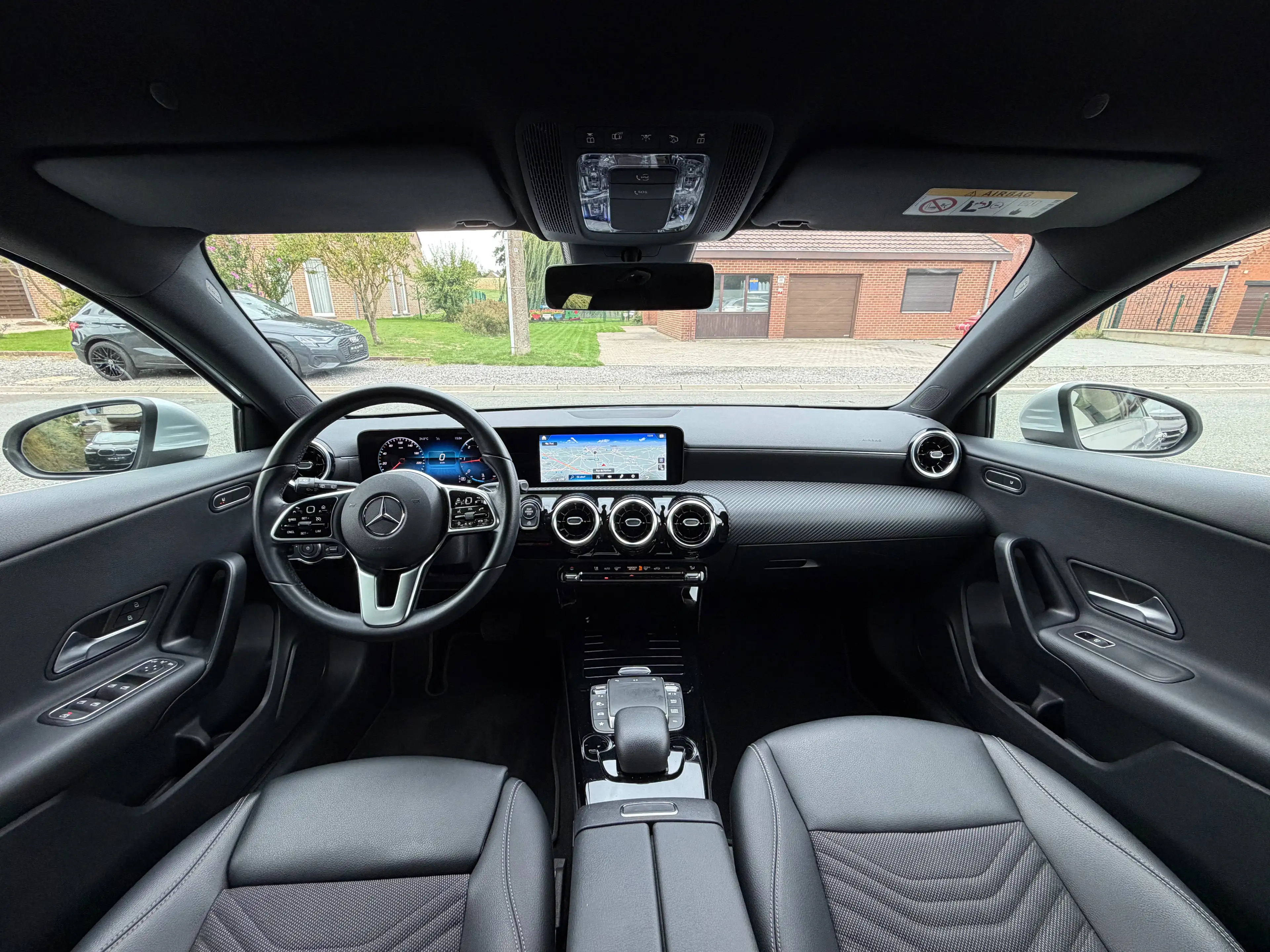 Mercedes-Benz A 180 d Automatique Camera GPS Carnet 2.0d Moteur Merceders — photo 13
