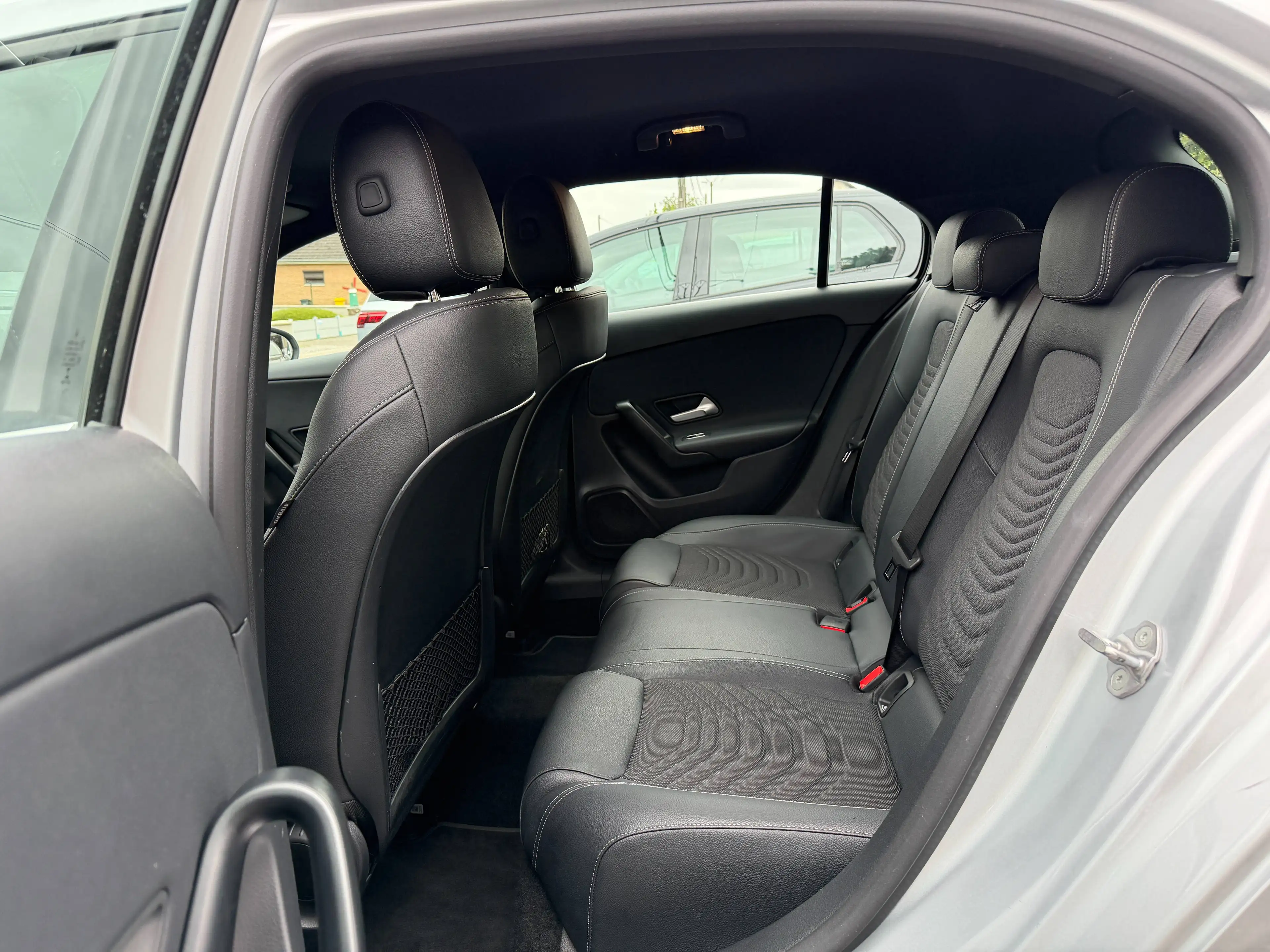 Mercedes-Benz A 180 d Automatique Camera GPS Carnet 2.0d Moteur Merceders — photo 10