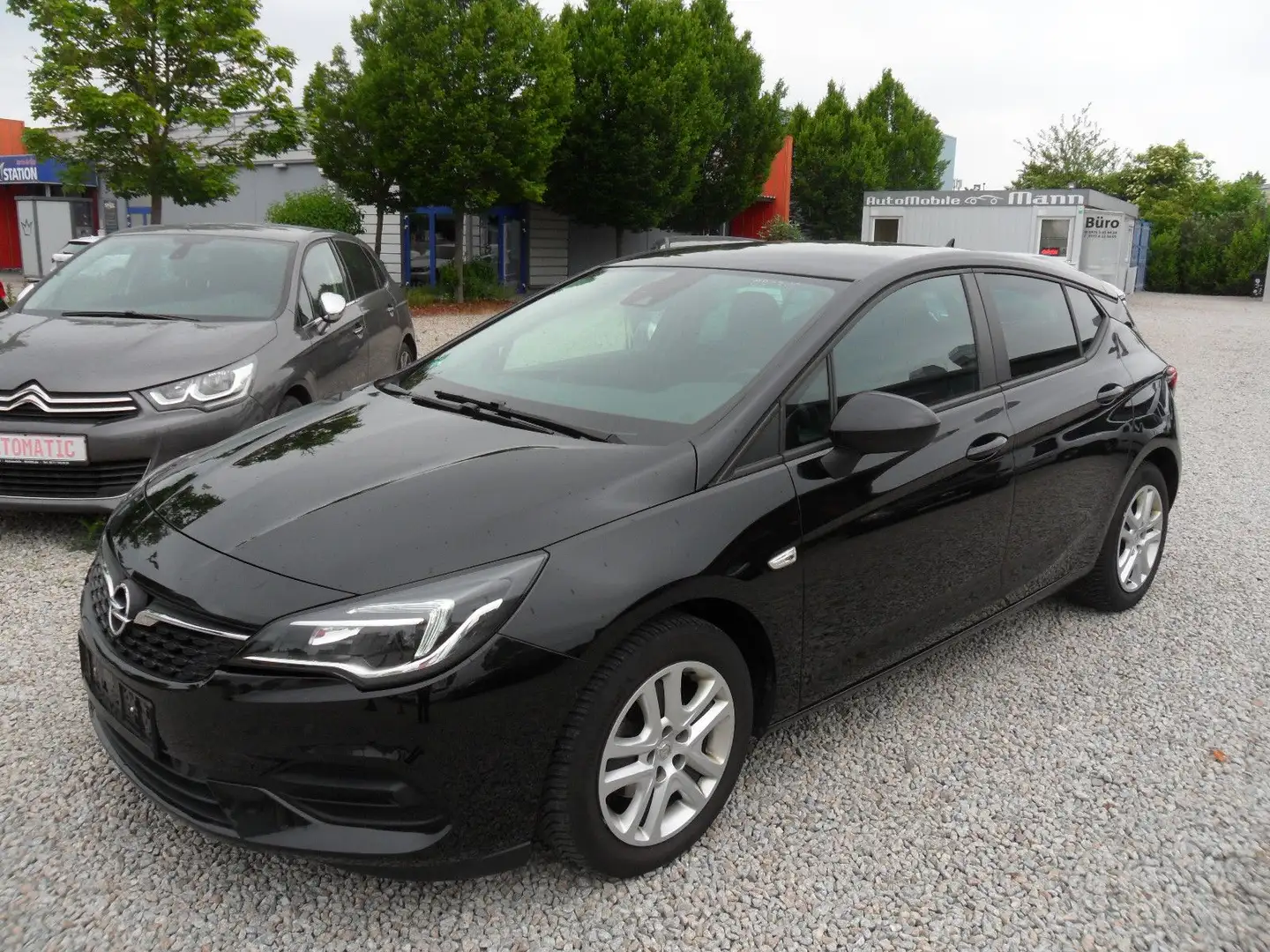 Opel Astra K 1,2 Turbo  NAVI/SHZ Schwarz - 1