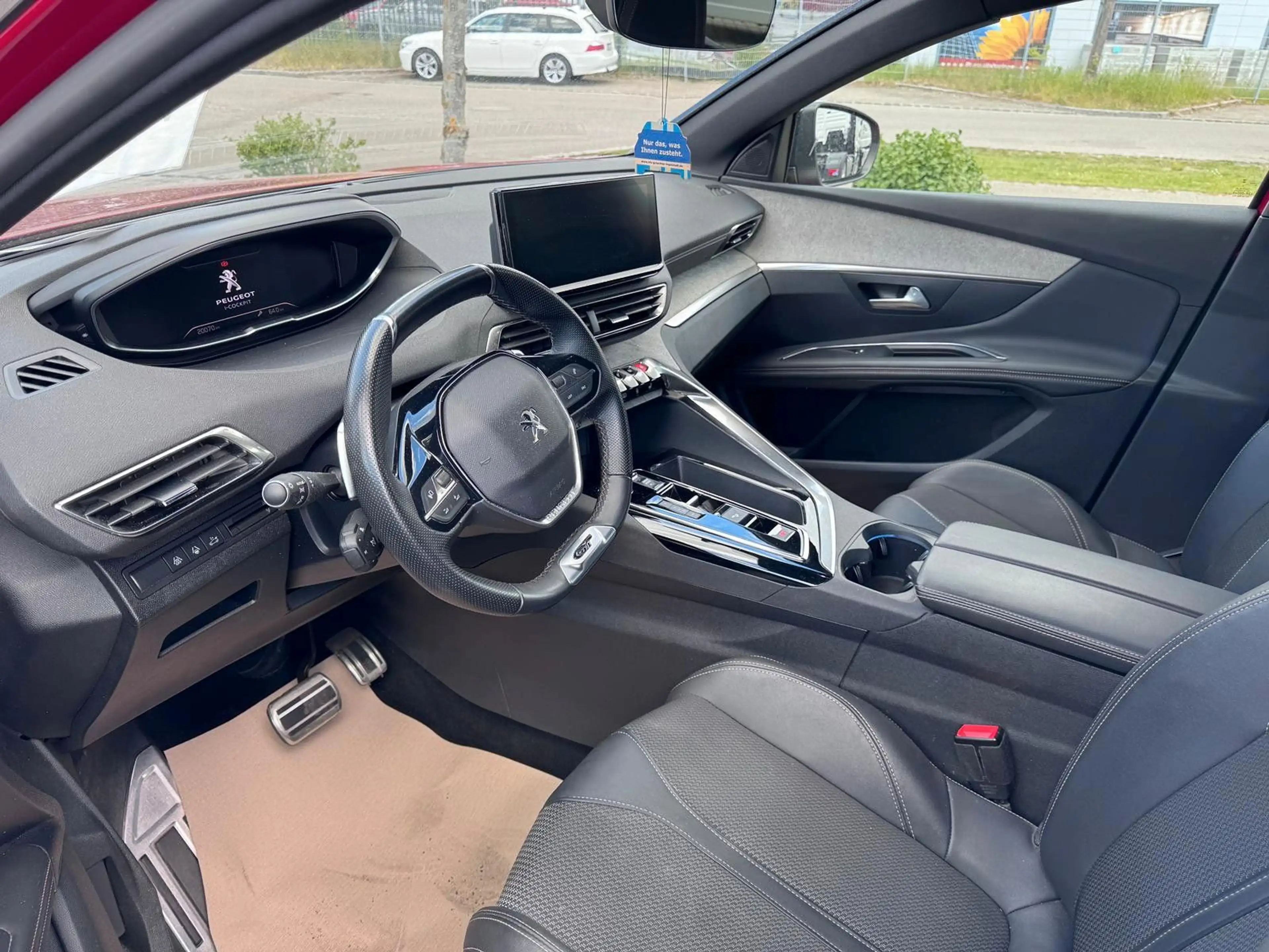 Peugeot 3008 GT 130 EAT8 + Kamera + Navi + SHZ — photo 11