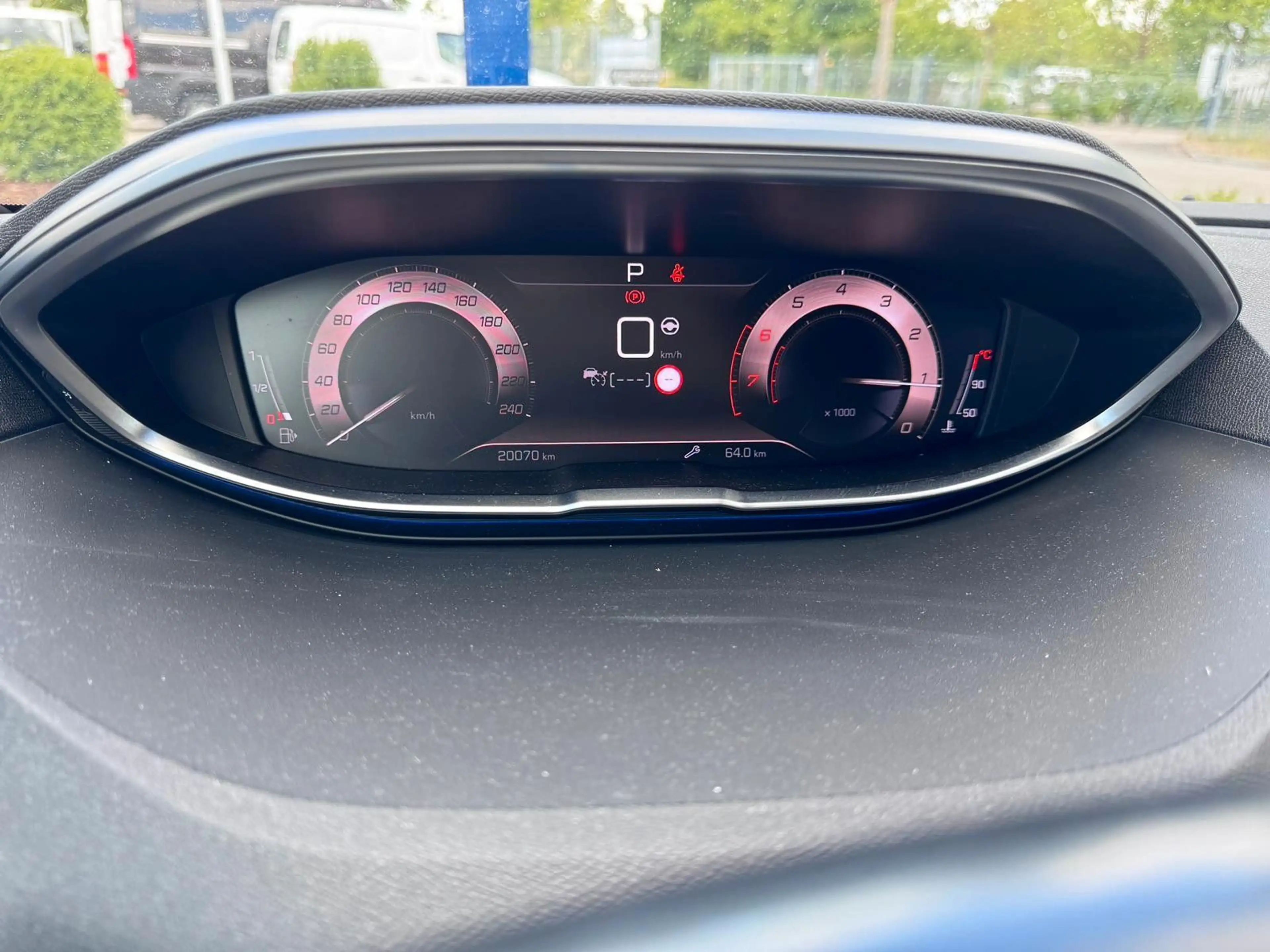 Peugeot 3008 GT 130 EAT8 + Kamera + Navi + SHZ — photo 8