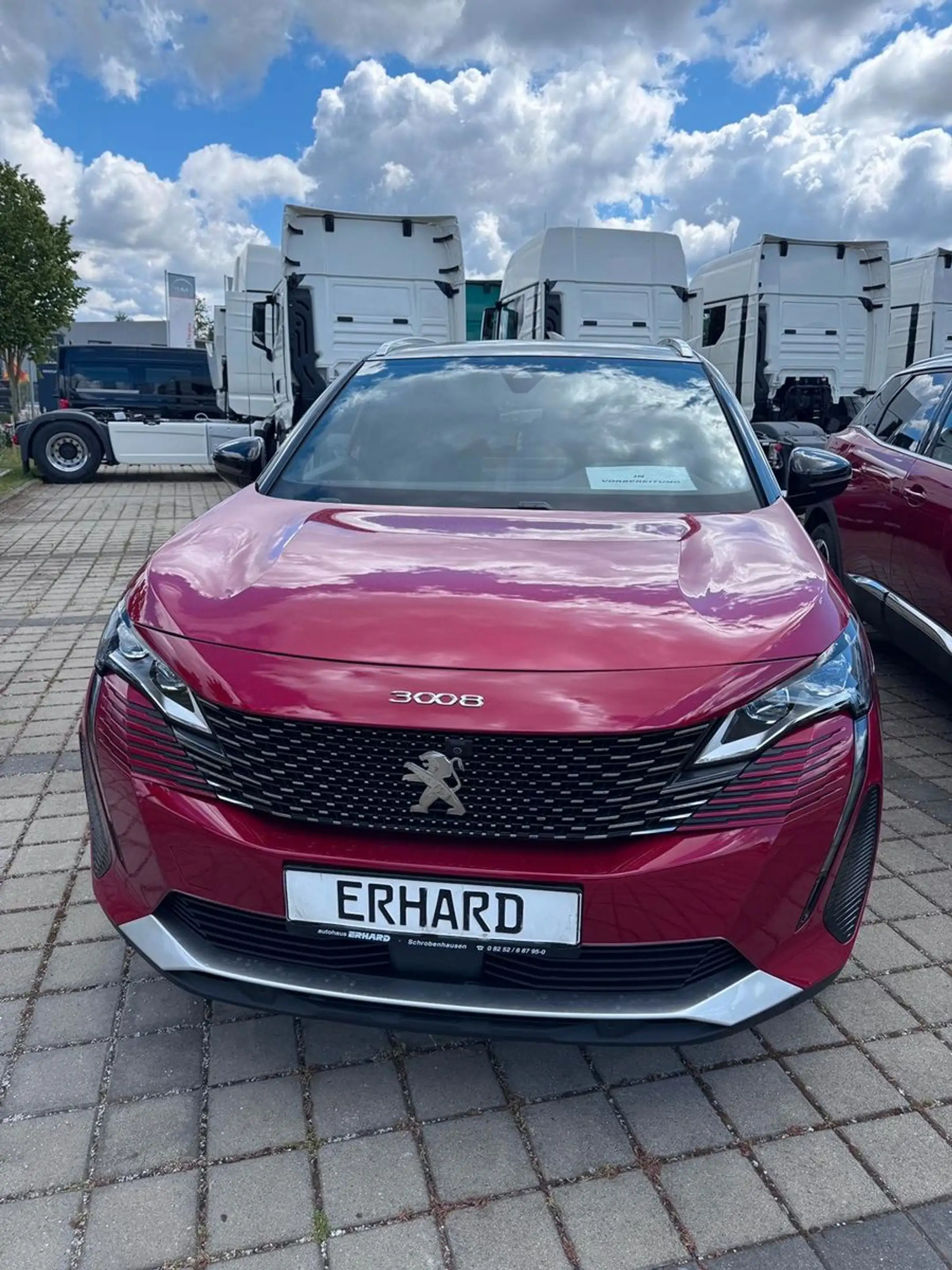 Peugeot 3008 GT 130 EAT8 + Kamera + Navi + SHZ