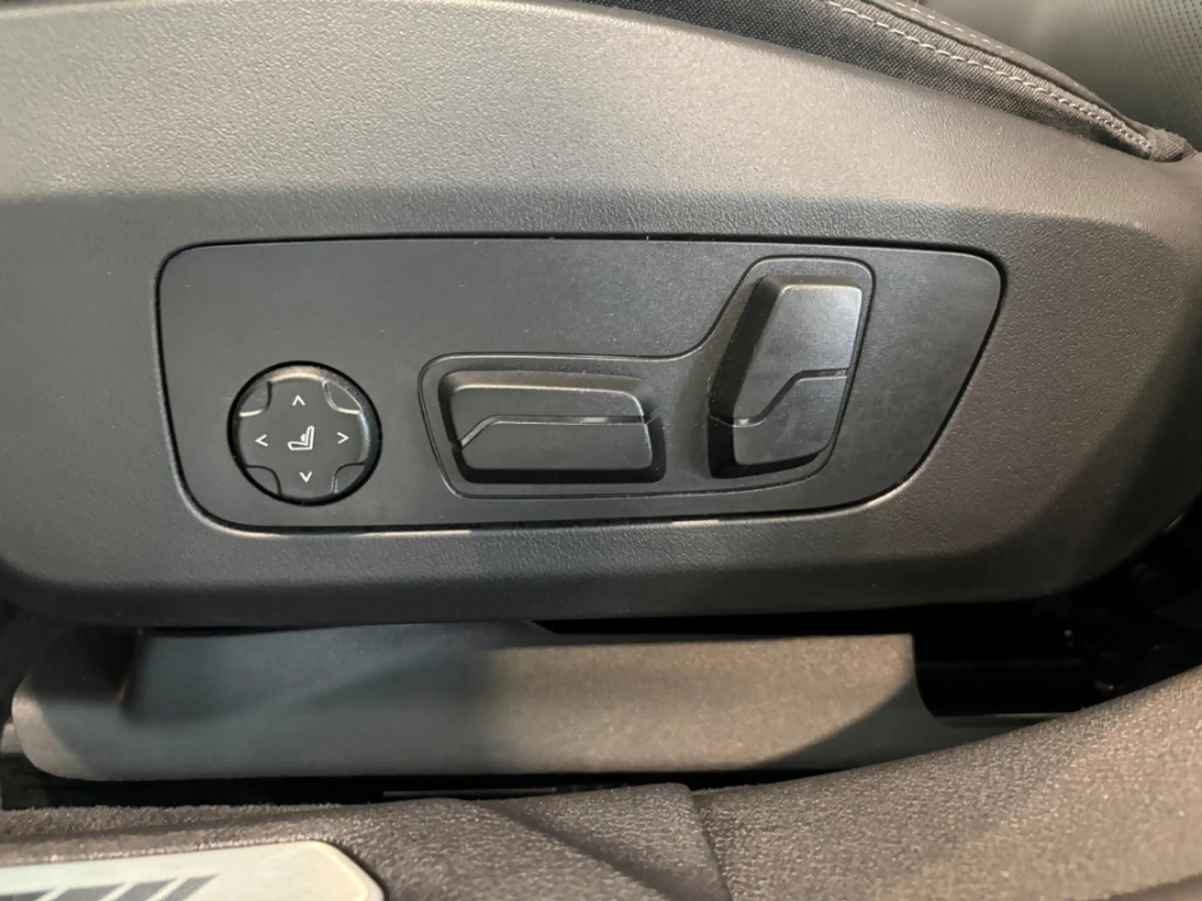 BMW 235 xDrive Gran Coupe HUD AD Navi Digitales Cockpit Me — photo 8