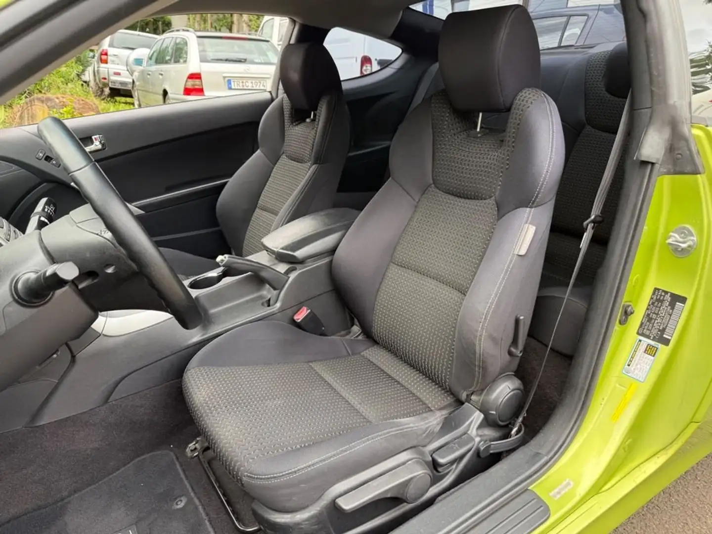 Hyundai Genesis Vert - 2