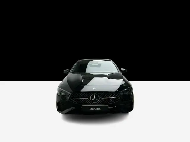 Mercedes-Benz Cla view 2