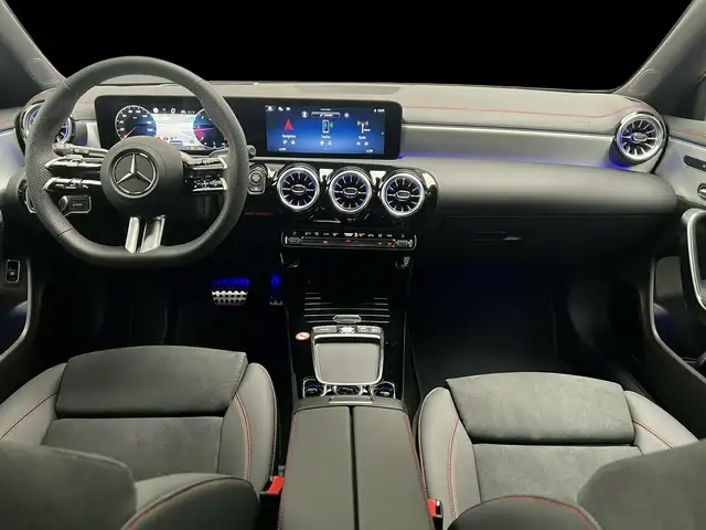 Mercedes-Benz Cla view 10