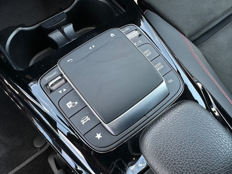 Mercedes-Benz CLA 45 AMG WideScreen KAM Panor AHK Burm MBUX — photo 33