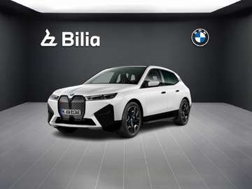 iX xDrive40