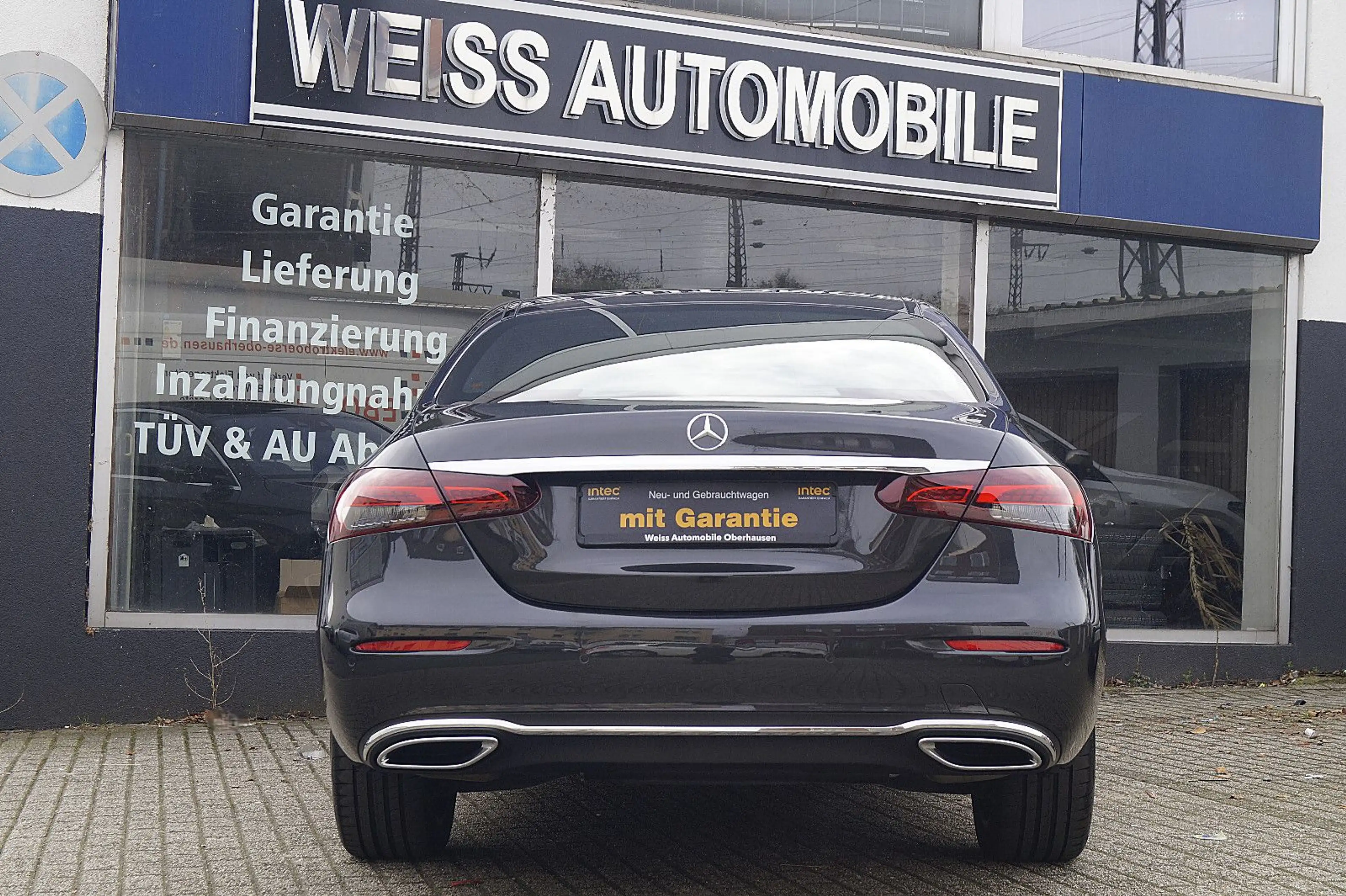 Mercedes-Benz E 450 4M*DISTR*BURMESTER*360°*MEMORY*VOLLLEDER* — photo 7