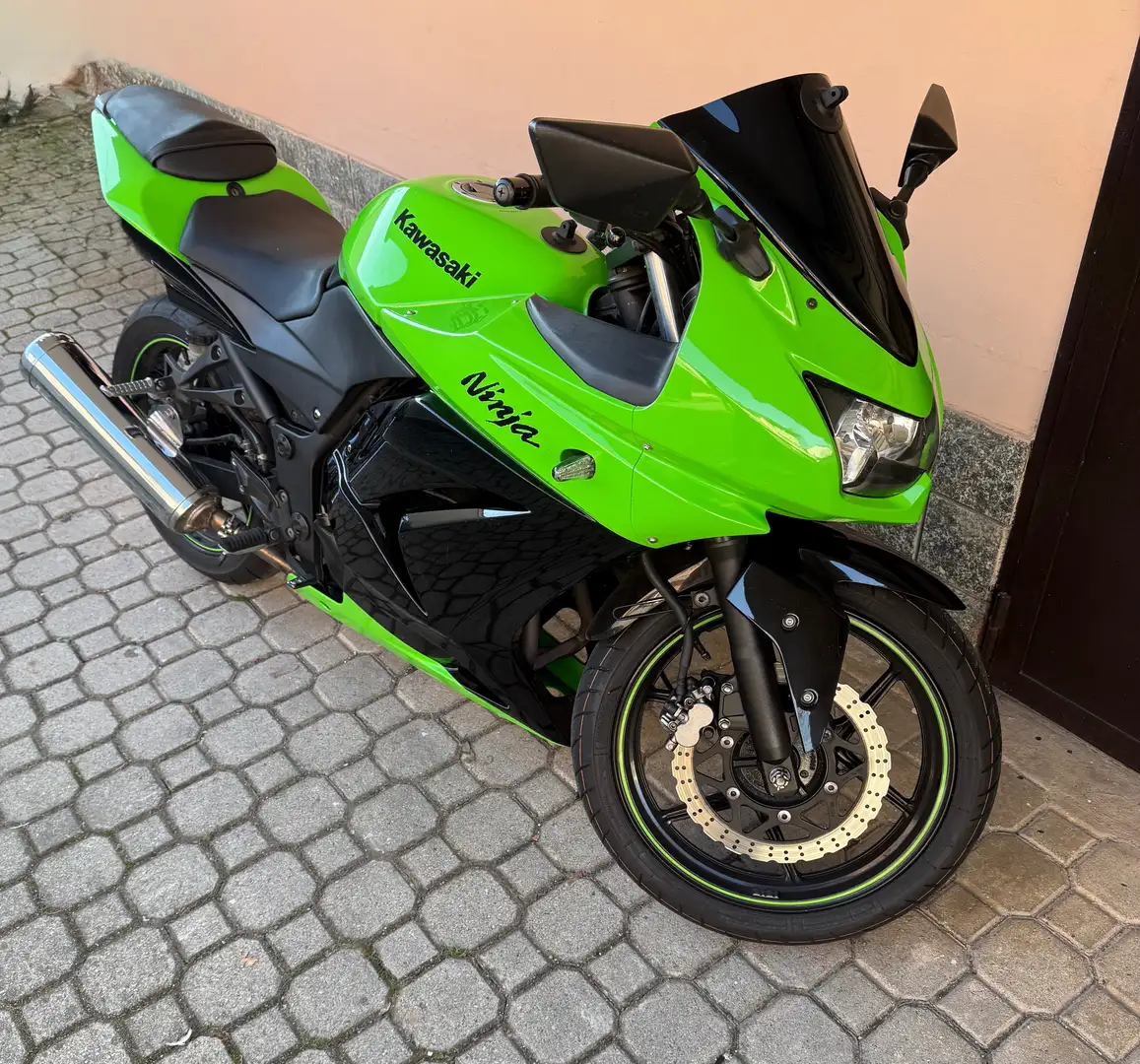 Kawasaki Ninja 250 R Czarny - 2