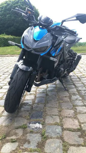 Kawasaki Z 1000 - foto 3