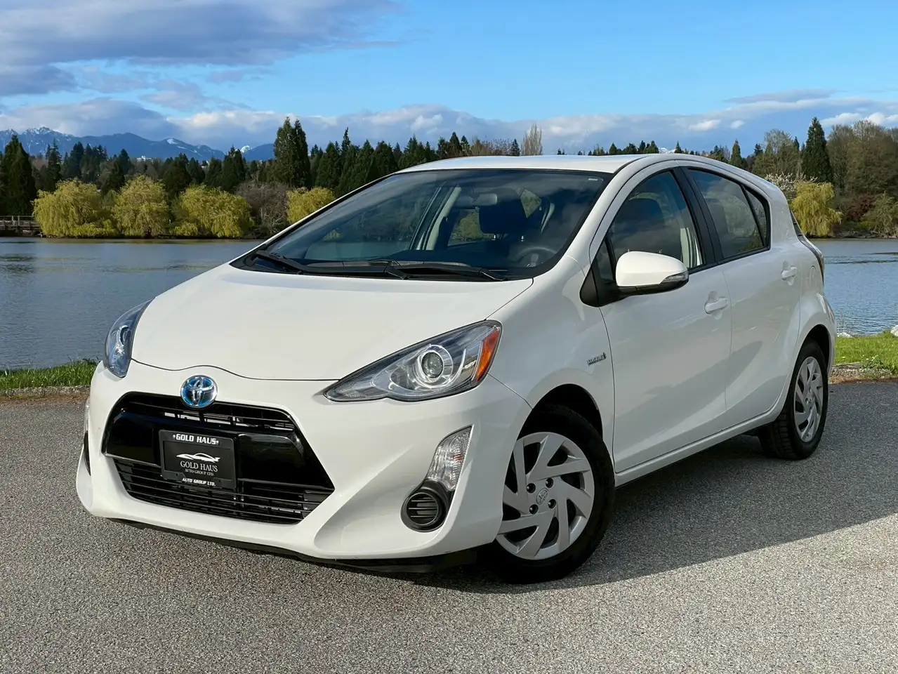 2015 Toyota Prius c