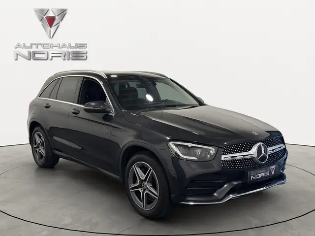 Mercedes-Benz GLC 300 4Matic AMG LINE *AHK*PANO*KAMERA*LED*NAVI