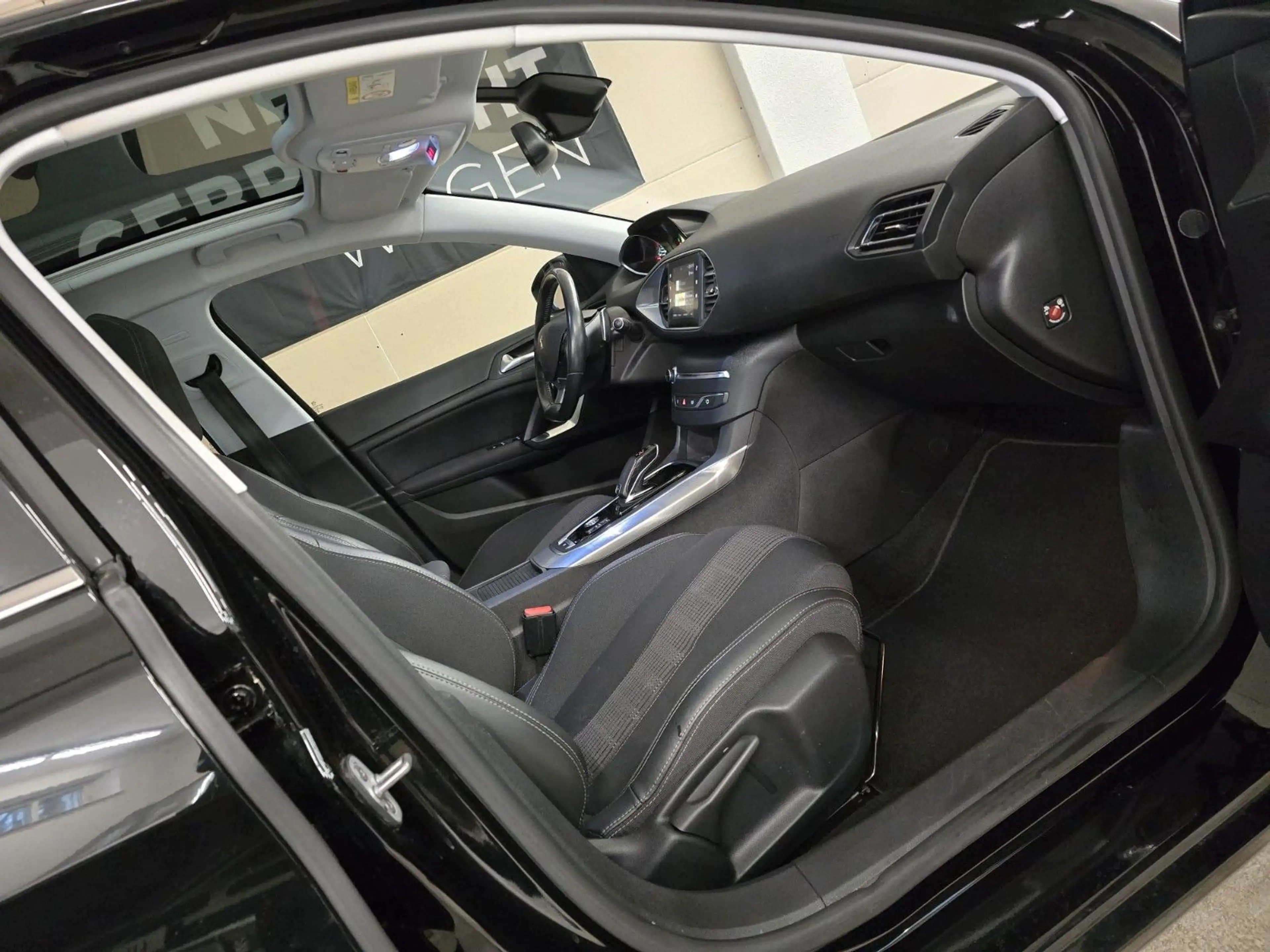 Peugeot 308 Allure*Automatik*PANORAMA*Navi*R.Kamera+PDC — photo 12
