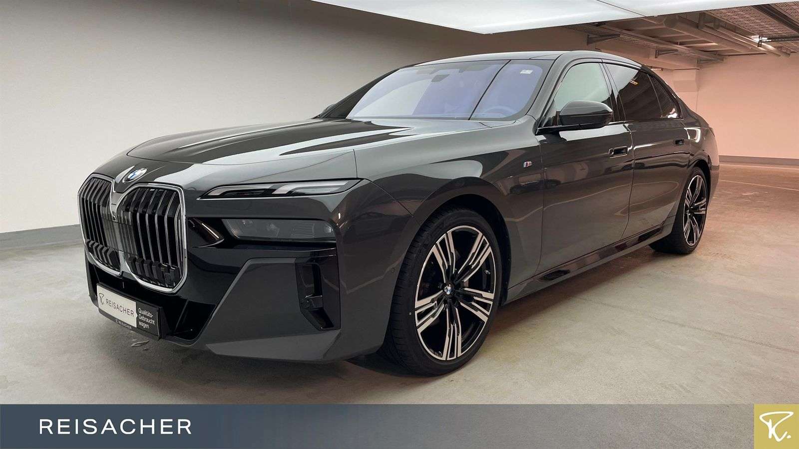 BMW 740