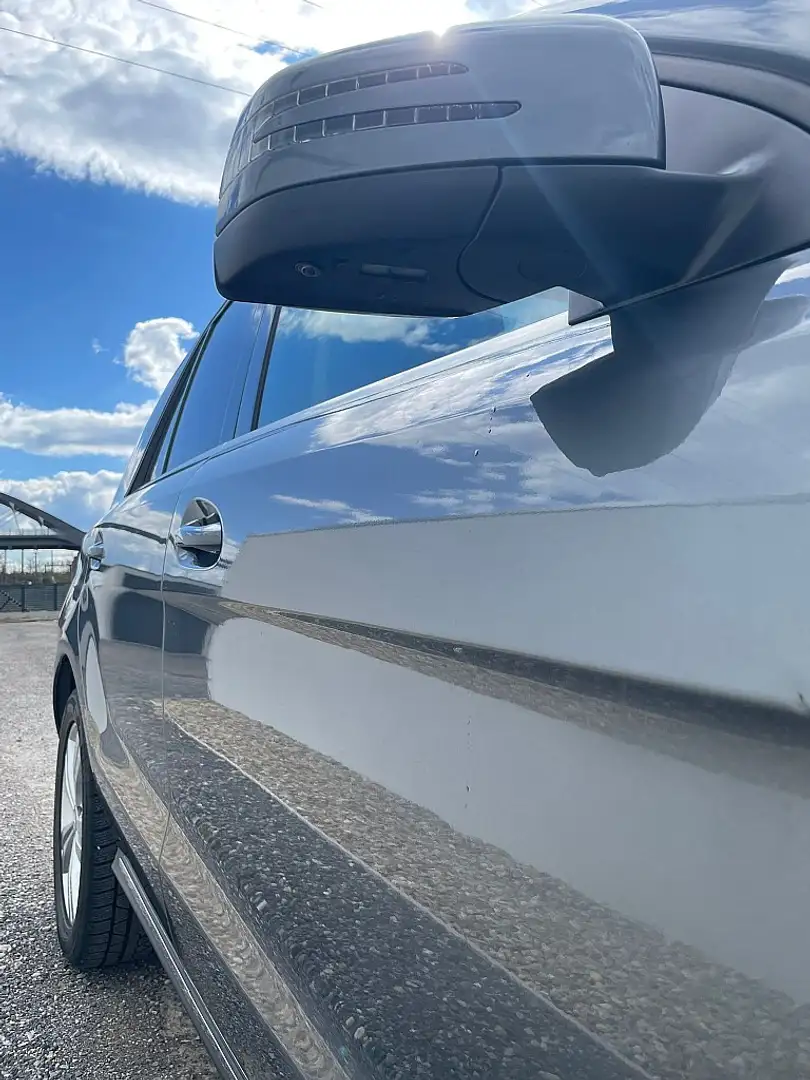 Mercedes-Benz GLE 500 4MATIC  4MATIC Gris - 2