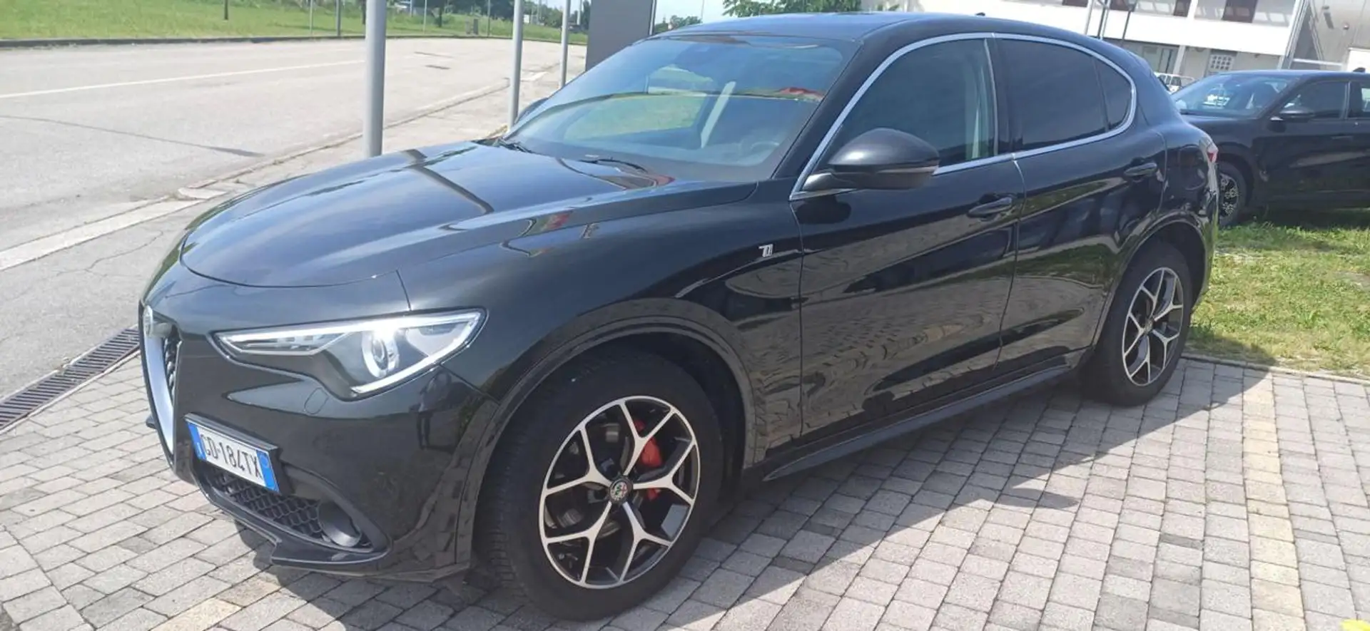 Alfa Romeo Stelvio 2.2 Turbodiesel 210 CV AT8 Q4 Ti Noir - 2