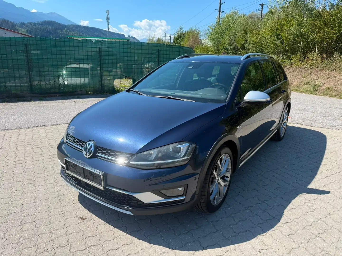 Volkswagen Golf Variant Alltrack BMT 2,0 TDI DSG 4Motion Blau - 1