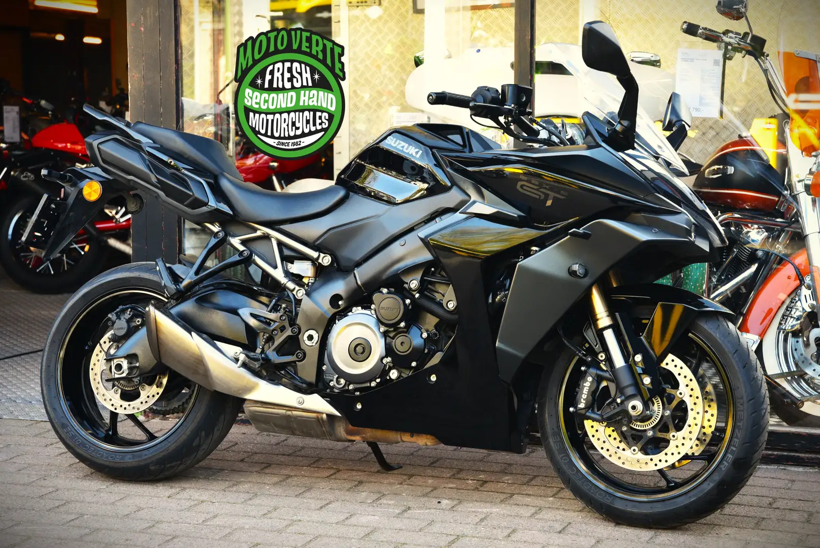 Suzuki GSX S 1000GT ***MOTO VERTE*** Black - 1